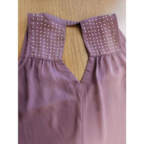 Rue21 Small purple tank top with gold tone hardware - Picture 5 of 5
